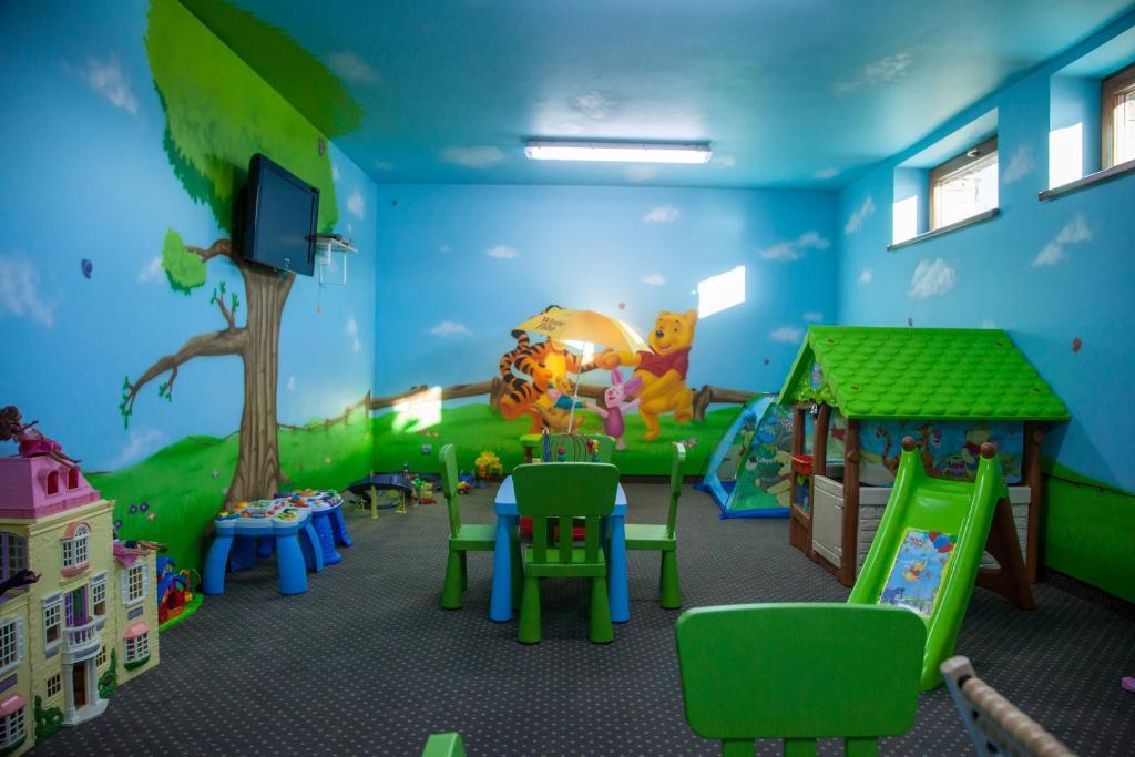 Silverton -Sauna,Jacuzzi,Mini Silownia,Bar Sezonowy, Przyjazny Rodzinom ビャウカ エクステリア 写真